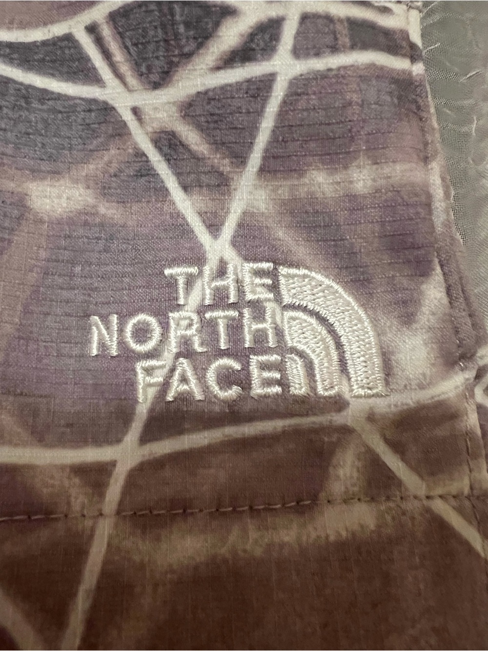 🩶The North Face Women's Class V Pathfinder Pull-On 3'' Shorts - Picture 7 of 8
